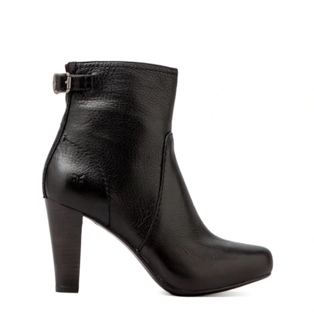 Frye Marissa Zip Short Grey/Taupe Leather Almond Toe Wood Heeled Ankle Booties - Picture 2 of 15